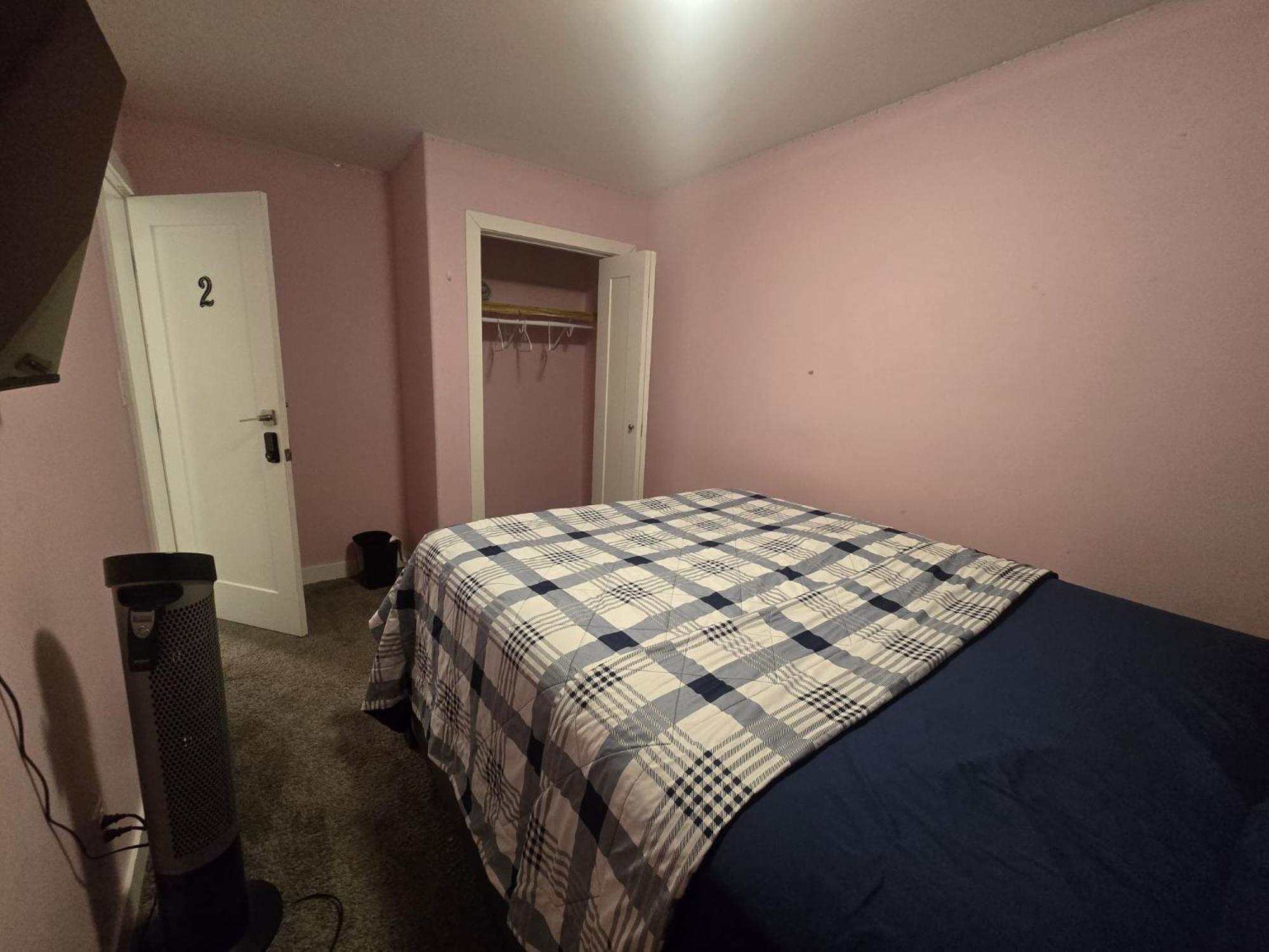 Winnipeg Peace Home Buitenkant foto